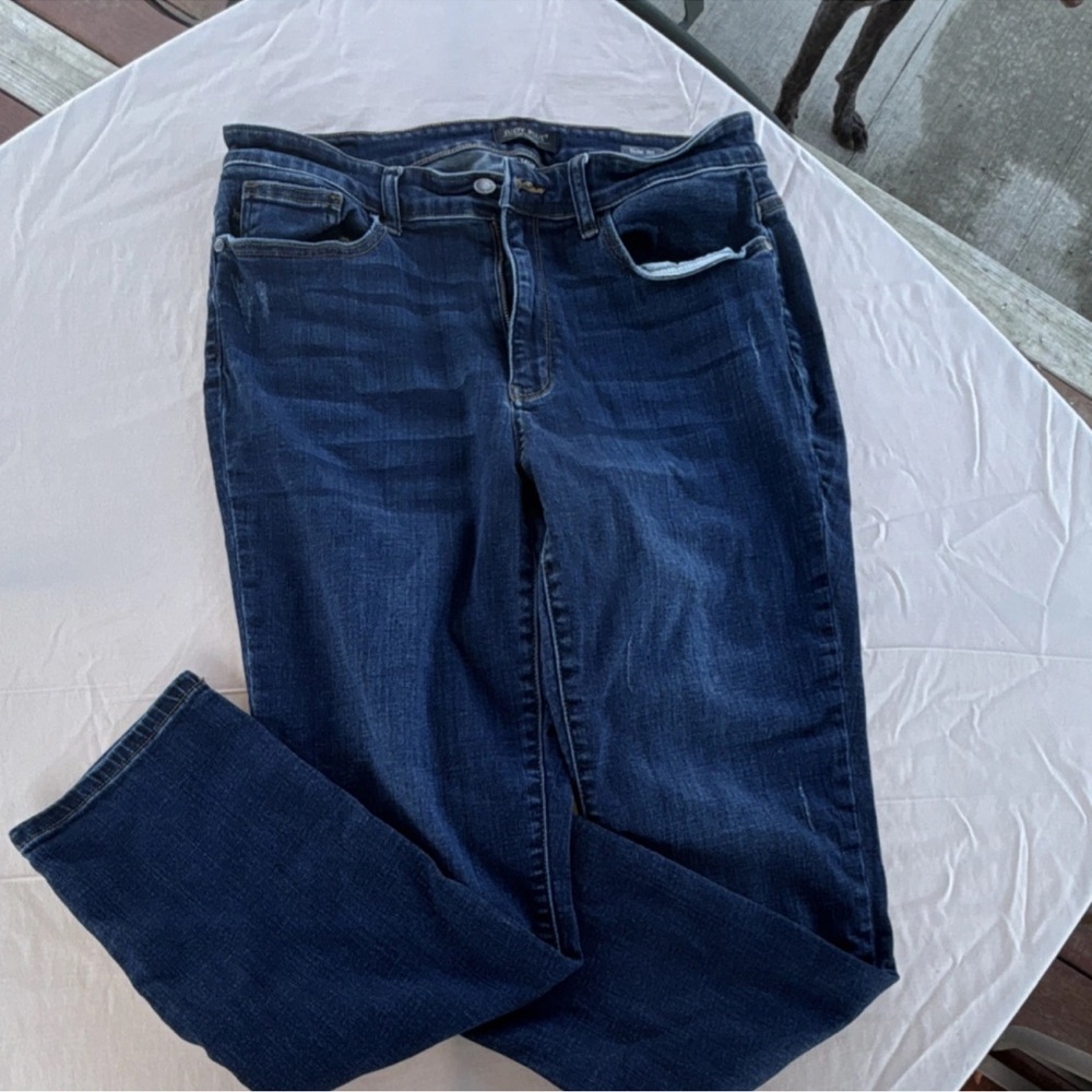 Judy Blue size 14W Dark Blue Women’s Stretch Jeans - Classic Everyday Style